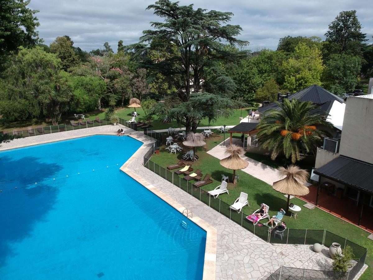 Howard Johnson Resort&spa Escobar Hotel 3*